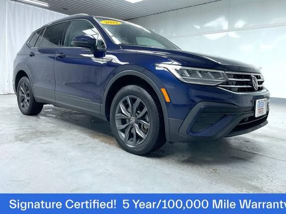 VOLKSWAGEN TIGUAN 4MOTION 2022 3VV2B7AX3NM136197 image VOLKSWAGEN TIGUAN 4MOTION 2022 3VV2B7AX3NM136197 image